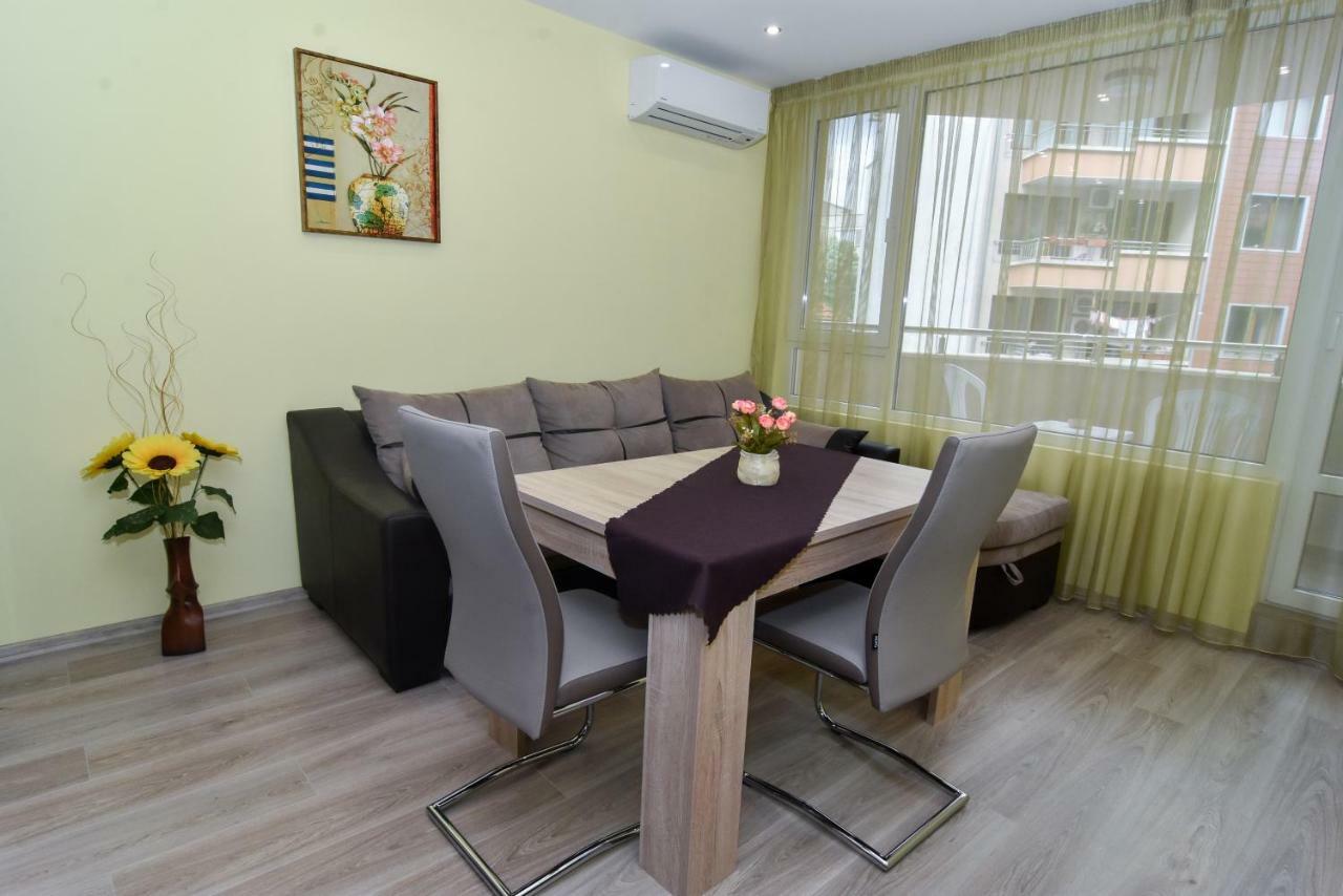Apartment Deni Burgas City Exteriér fotografie